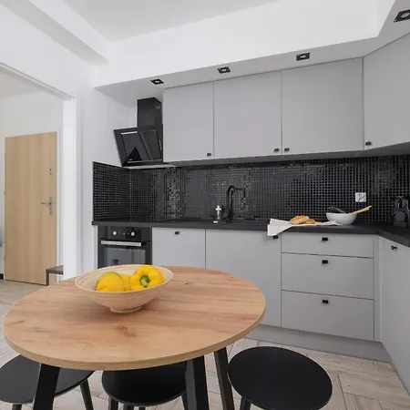 Eklsuzywny Z Parkingiem W Krakowie By Renters Prestige