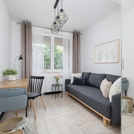 Lägenhet Eklsuzywny Z Parkingiem W Krakowie By Renters Prestige